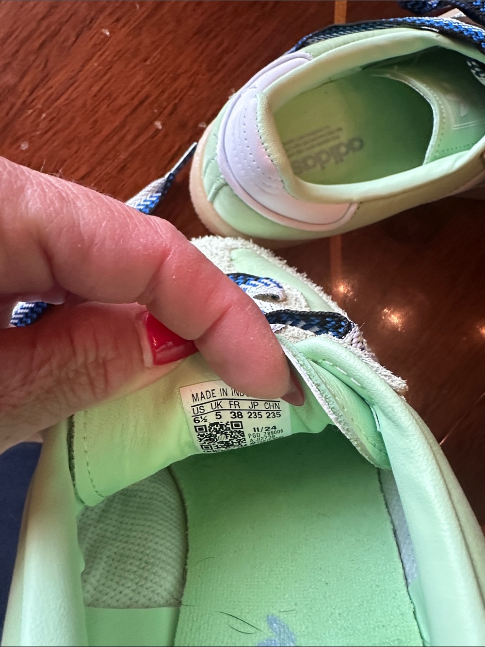 Adidas sambas like new condition - Picture 5 of 5